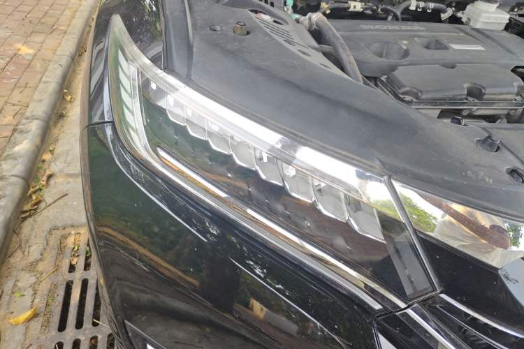 Used Honda UR-V 2017 370TURBO Four-Wheel Drive Prestige Edition China V Right Front Headlight