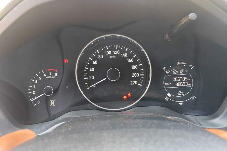 Used Honda Vezel 2017 1.8L CVT Front-Wheel Drive Pioneer Edition
