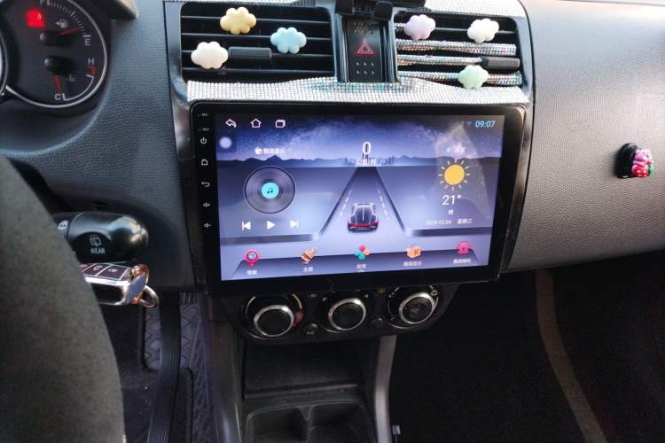 Used Suzuki Swift 2013 1.5L Automatic 20th Anniversary Limited Edition Audio And AC Panel