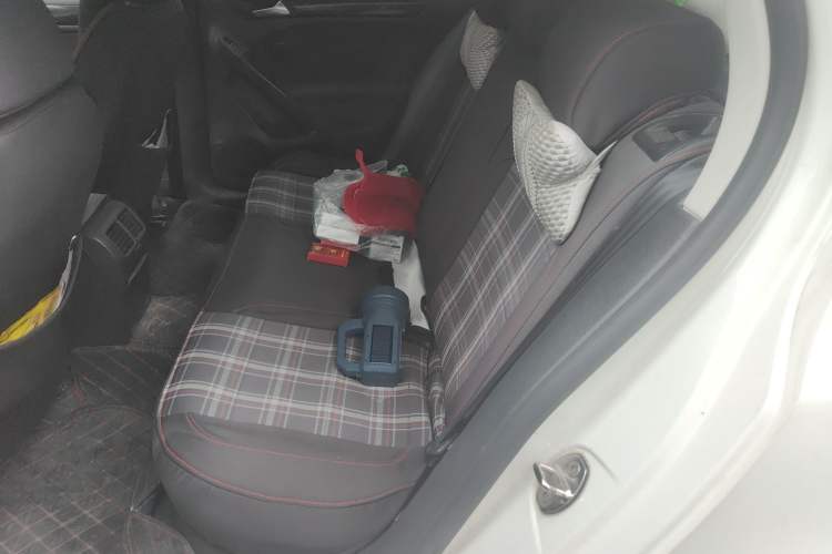 Used Volkswagen Golf 2012 1.6 Manual Comfort Edition Left Rear Seat