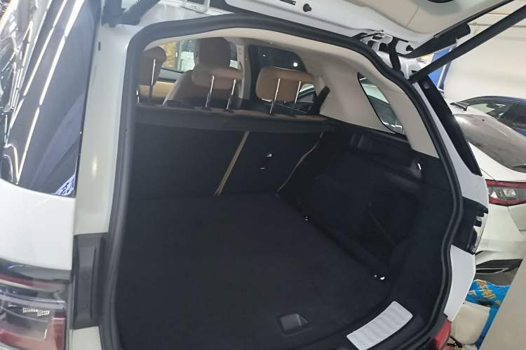 Used Land Rover Discovery Sport 2025 249 PS Performance Tech Edition