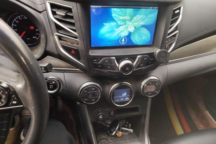 Used BYD Song 2017 Gaishi Upgrade Edition 1.5TI Manual Leading Model