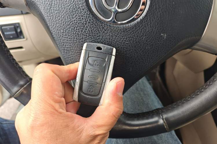 Used Brilliance Junjie FSV 2011 1.5L Automatic Luxury Edition