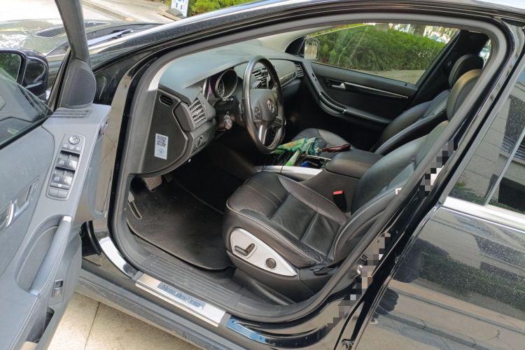 Used Mercedes-Benz R-Class 2017 R 320 4MATIC Business Edition Prestige Model
