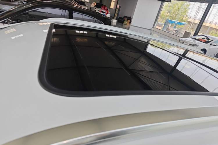 Used BYD Song PLUS New Energy 2025 EV Intelligent Driving Edition 520km Luxury Model Roof