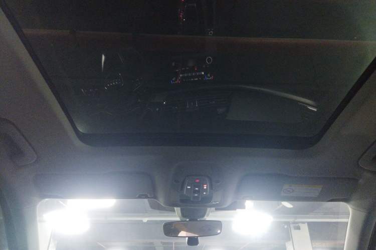 Used Audi Q5L 2022 40T Fashionable and Dynamic Model
