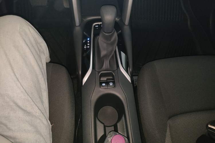 Used Toyota FRONTLANDER 2023 2.0L CVT Elite Edition
