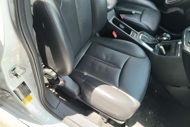 Used Roewe 360 2017 1.5L Automatic Luxury Edition
