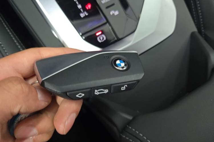 Used BMW 2 Series 2025 225L M Sport Night Edition Package Vehicle Key