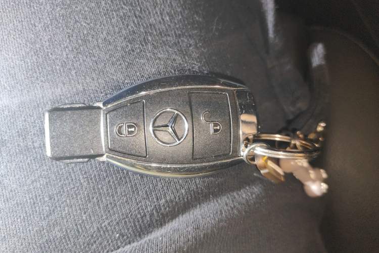 Used Mercedes-Benz B-Class 2016 B 200 Exclusive Edition Vehicle Key