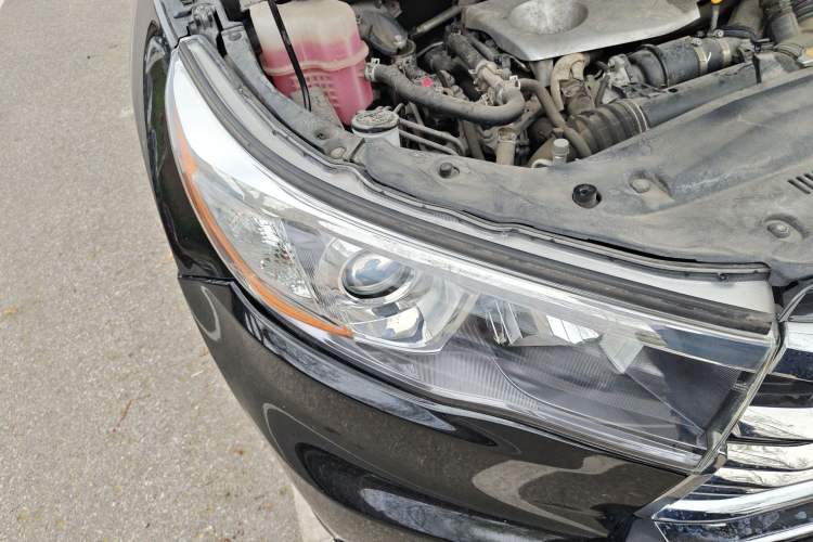 Used Toyota Highlander 2015 2.0T Four-Wheel Drive Luxury Edition 7-Seater Right Front Headlight