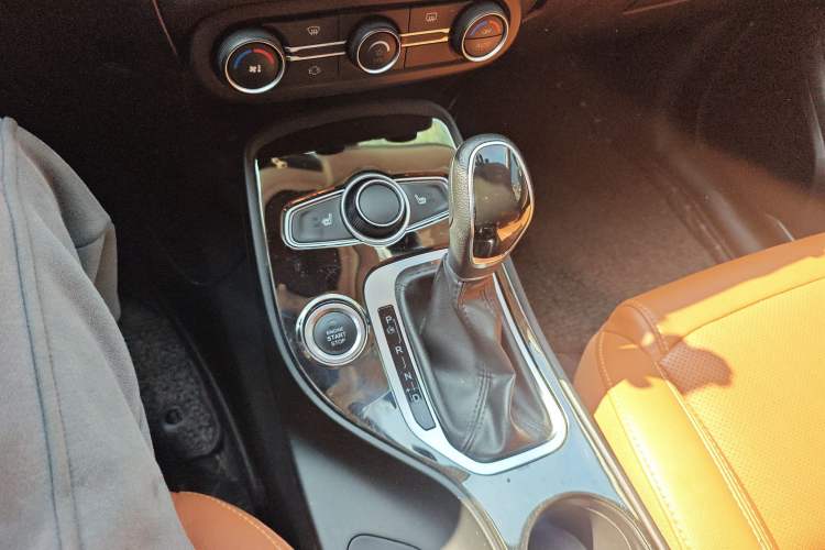 Used Chery Tiggo 7 2016 2.0L CVT YAOZHEN Edition