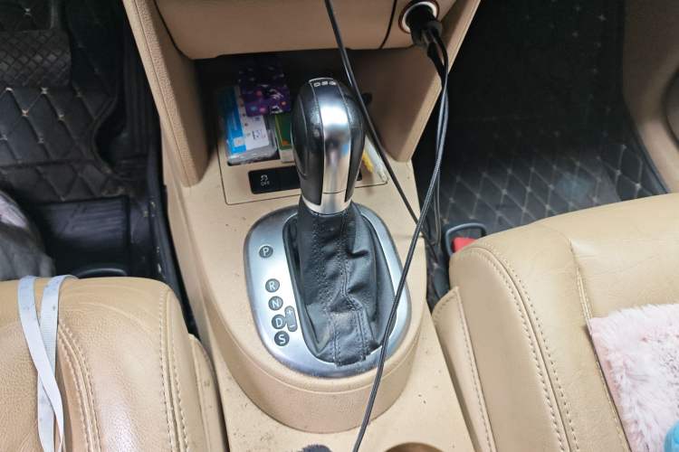 Used Volkswagen Touran 2011 1.4T DSG Zhiya Edition 5 Seats
