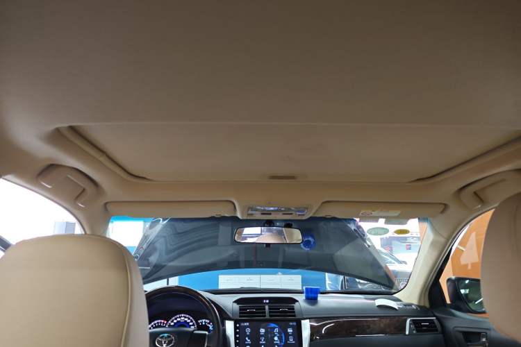 Used Toyota Camry 2015 2.0G Premier Edition