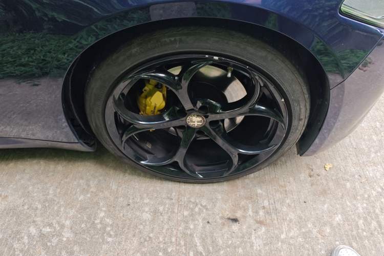 Used Alfa Romeo Giulia 2017 2.0T 280HP Luxury Edition