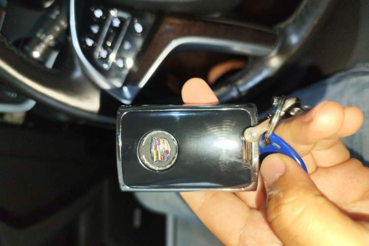 Used Cadillac XTS 2014 28T Luxury Model