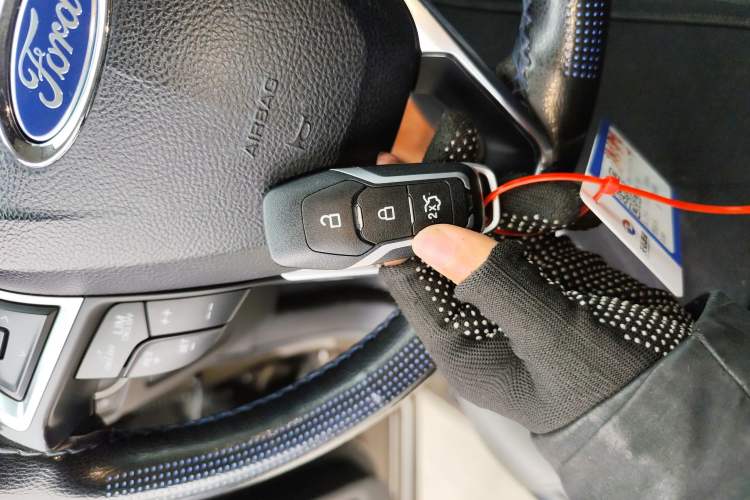 Used Ford Edge 2017 EcoBoost 245 Four-Wheel Drive Sporty 7-Seater