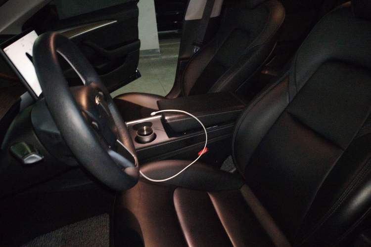 Used Tesla Model 3 2022 Rear-Wheel-Drive Version Left Front Seat