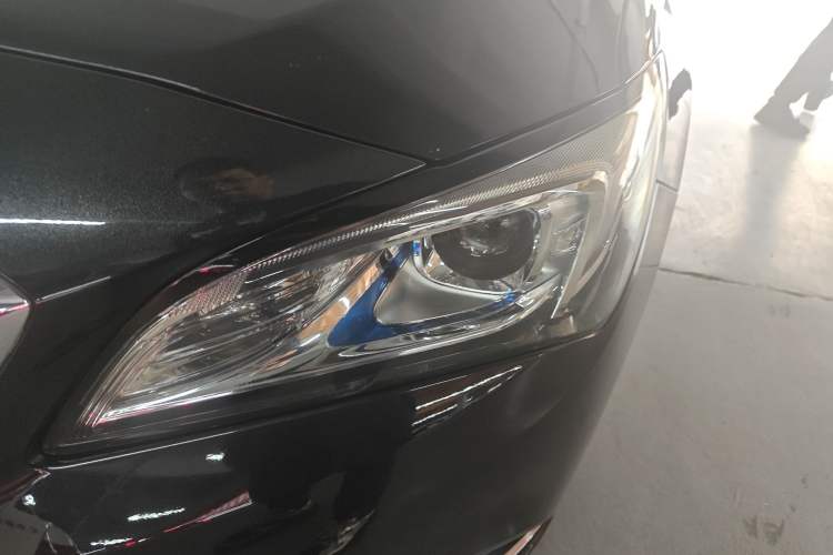 Used Buick Verano 2017 Sedan 15S Automatic Leading Model Left Front Headlight