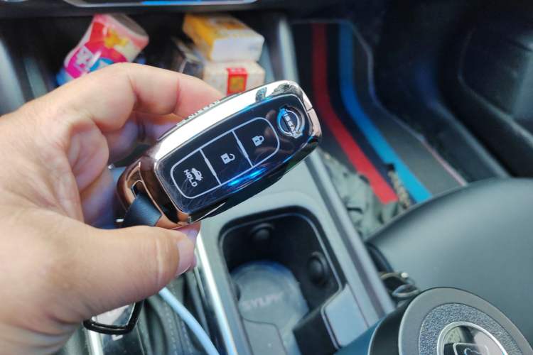 Used Nissan Sylphy 2026 Model 1.6L CVT Intelligent Driving Edition Vehicle Key