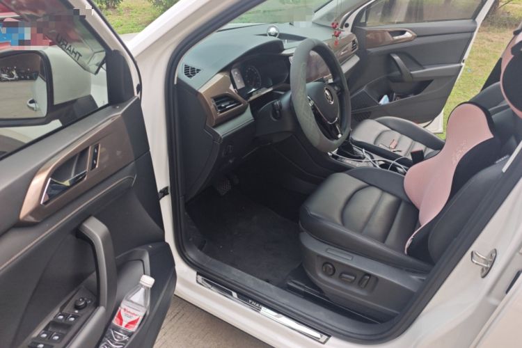 Used Volkswagen Tharu 2021 280TSI Two-Wheel-Drive Luxury Plus Edition Driver Seat