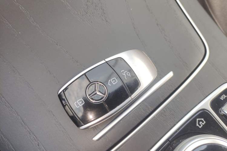 Used Mercedes-Benz E-Class 2018 E 200 L Sport Edition
