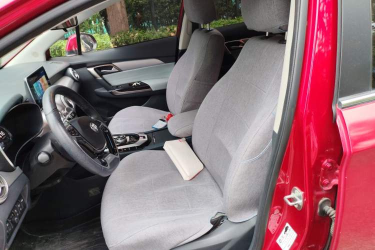 Used BAIC Beijing EU5 2018 R550 Smart Trend Edition
