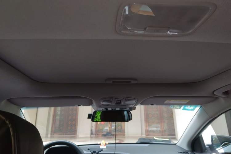 Used Hyundai Elantra (6th Generation / Lingdong) 2016 1.6L Automatic ZhiXuan – Elite Version
