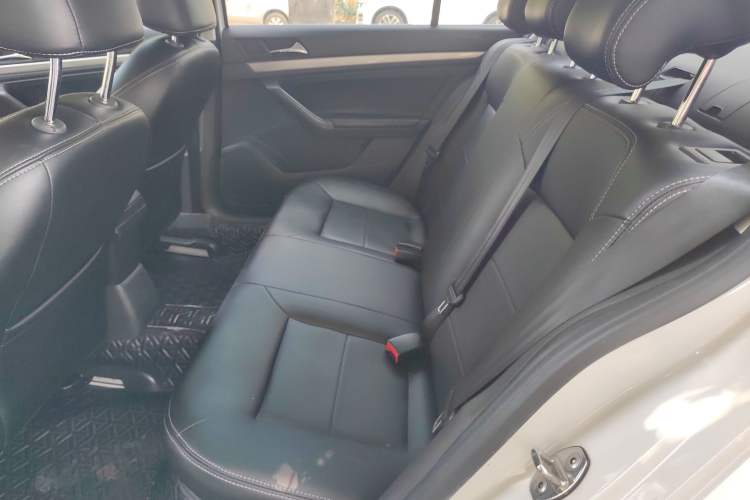 Used Volkswagen Lavida 2019 Lavida Start 1.5L Automatic Trendy Version China VI Standard
