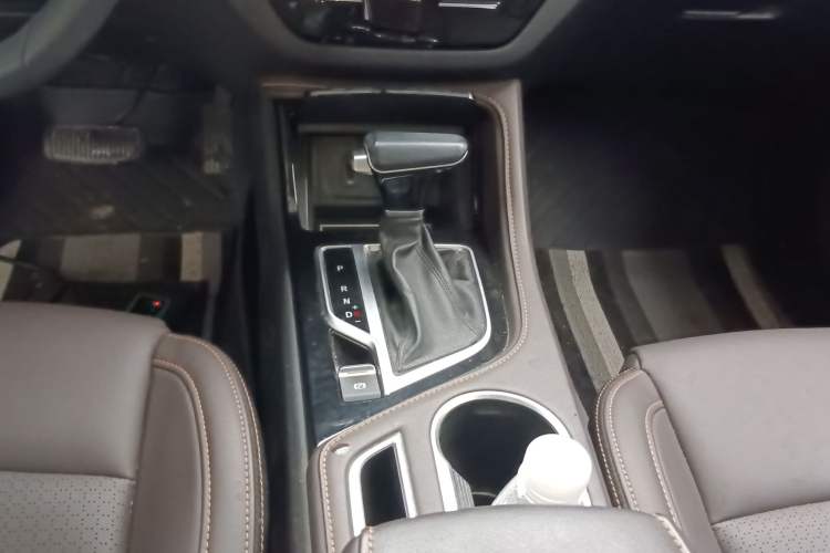 Used CHANGAN CS35PLUS 2018 1.6L Automatic Changlian Edition China V Standard