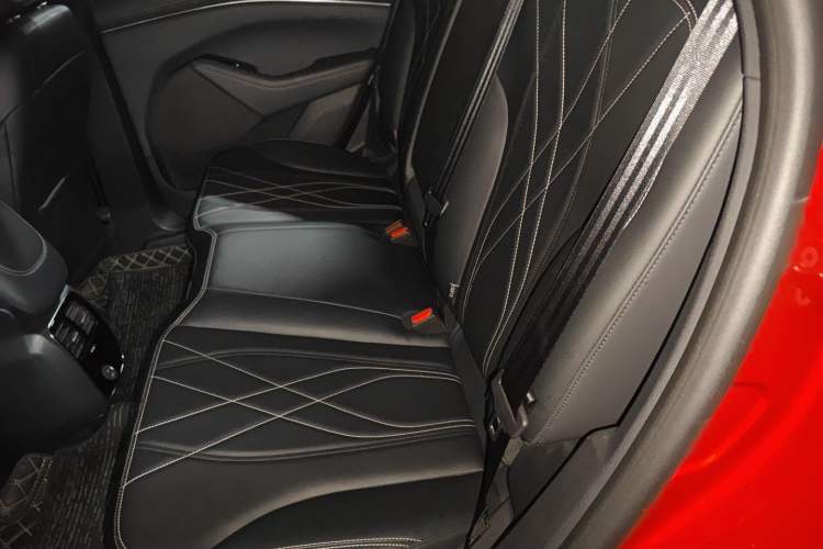 Used Ford Mustang Mach-E 2021 Leap Edition Rear-Drive Version (Standard Range)