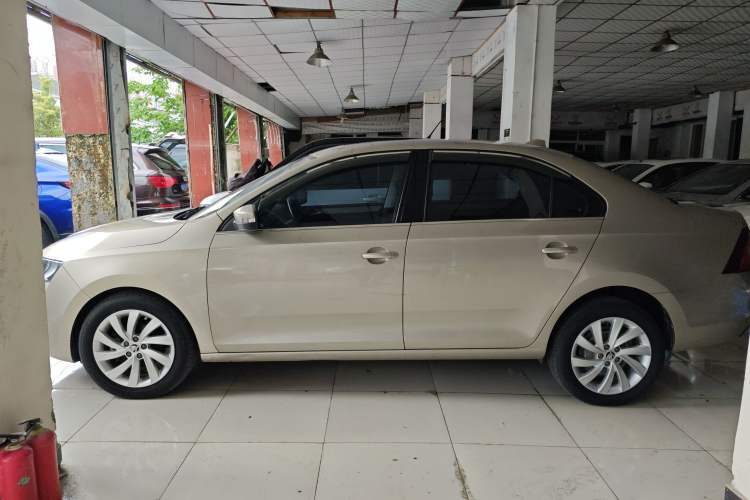 Used Skoda Rapid 2018 1.6L Automatic Comfort Edition