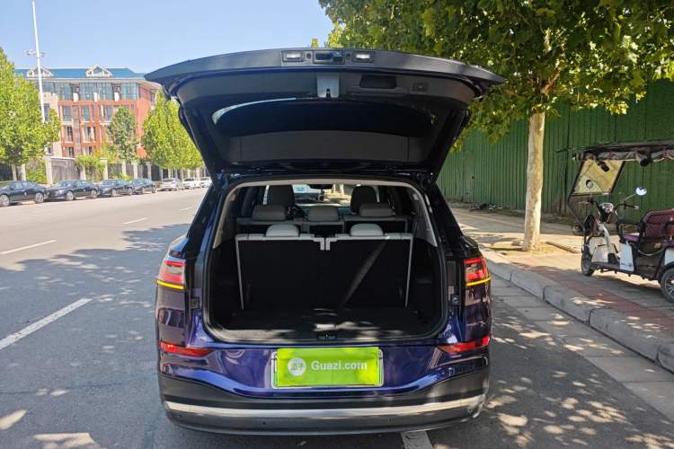 Used Volkswagen ID.6 X 2021 Pro Smart Long-Range Edition