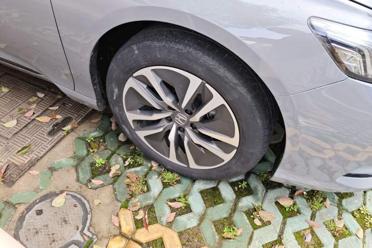 Used Honda Inspire 2022 Lingpai Hybrid 2.0L Pure Elegant Edition
