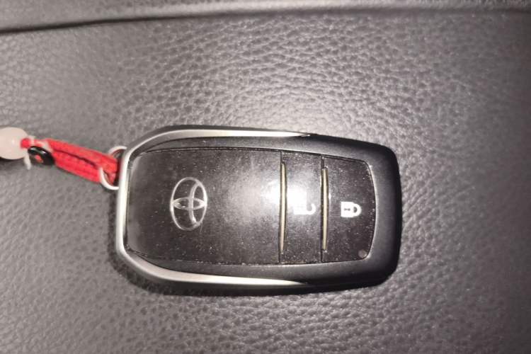 Used Toyota Highlander 2017 2.0T Four-Wheel Drive Luxury Edition 7 Seats
