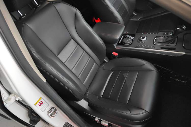 Used Wey VV5 2017 2.0T Ultra-Luxury Version
