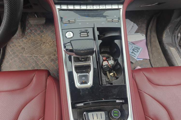 Used Changan CS85 COUPE 2021 1.5T DCT Luxury Edition
