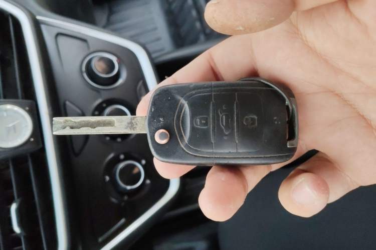 Used Wuling Hongguang S3 2018 1.5L Manual Comfort Model China V Standard