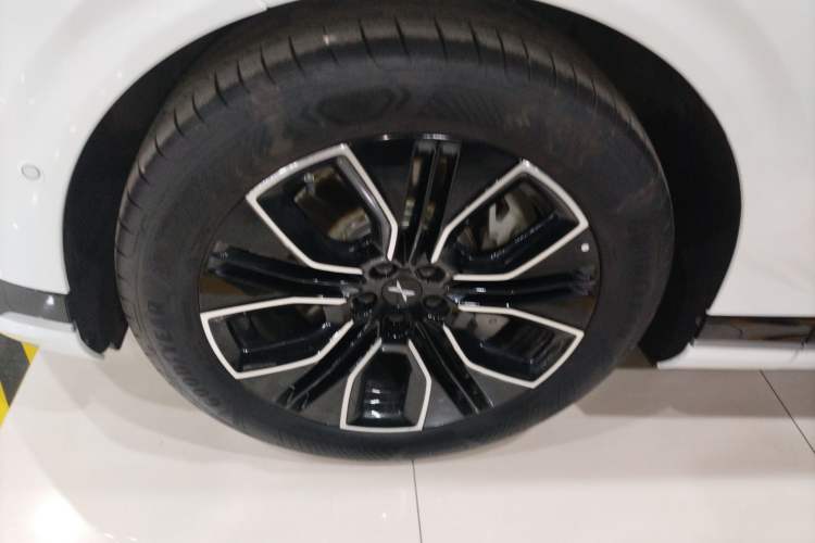 Used XPeng G9 2025 625 Long-Range Max
