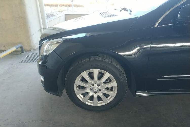 Used Mercedes-Benz R-Class 2014 R 320 4MATIC Business Model