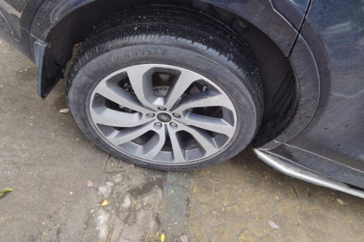 Used Land Rover Discovery Sport 2022 Revised Version 249 PS R-Dynamic S Performance Edition 5 Seats