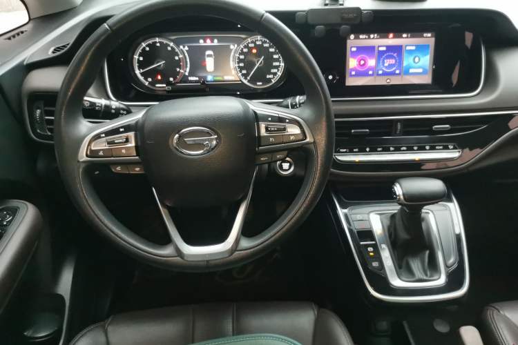 Used GAC Trumpchi M6 2019 270T DCT Luxury Edition (7-seater) China VI
