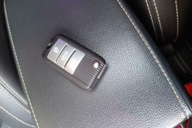 Used MG 6 2017 20T Automatic Luxury Smart Connect Version China V Standard