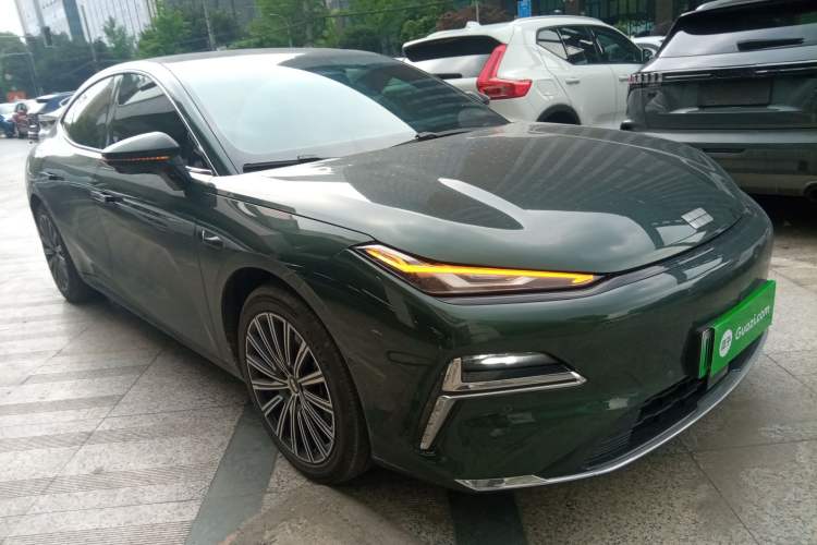 Used Geely Galaxy 8 2025 130km EM-i Flagship Edition