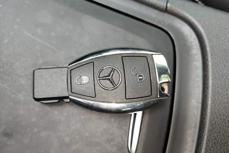 Used Mercedes-Benz GLA 2016 GLA 200 Fashion Model Vehicle Key