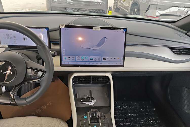 Used BYD Seal 06GT 2025 Intelligent Driving Version 605 Heatwave Edition Audio And AC Panel