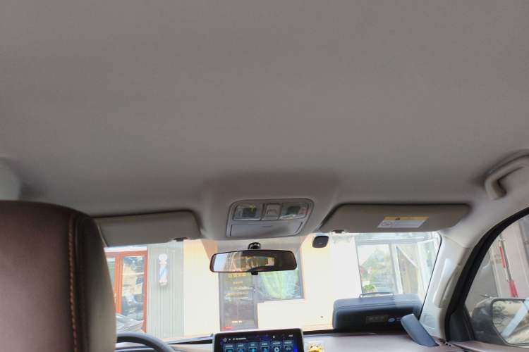 Used CHANGAN KAICHENG F70 2021 2.4T Gasoline Automatic 4x4 Luxury Version Standard Wheelbase 4K22D4T Headliner