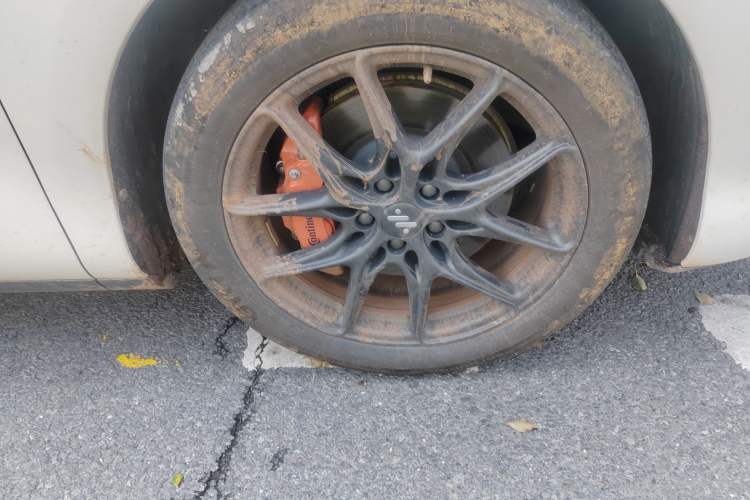 Used IM LS6 2025 Lingxi Intelligent Driving Edition Right Front Wheel Hub