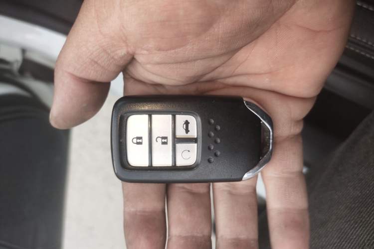 Used Honda Civic 2016 220TURBO CVT Luxury Edition