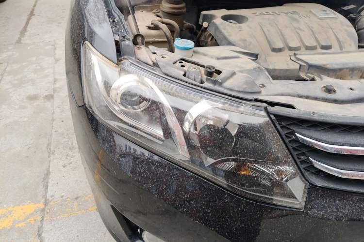 Used Zotye Z300 2012 1.5L Manual Elite Edition